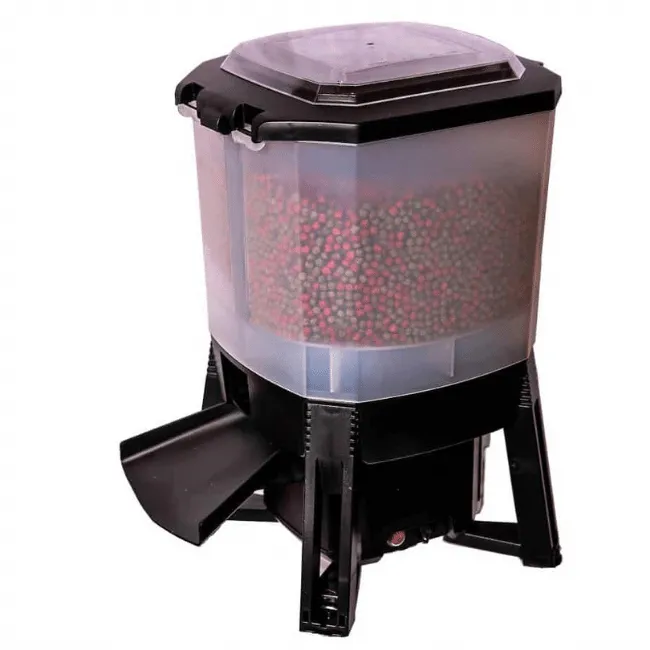 Näsets Ciklidhobby foderautomat solpanel/batteri 6 liter damm