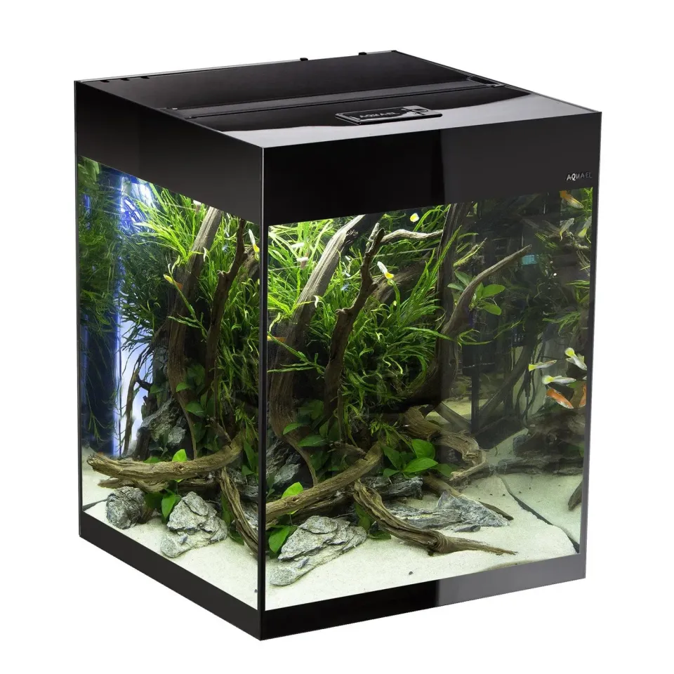Näsets Ciklidhobby Glossy 135L akvarium svart med LED