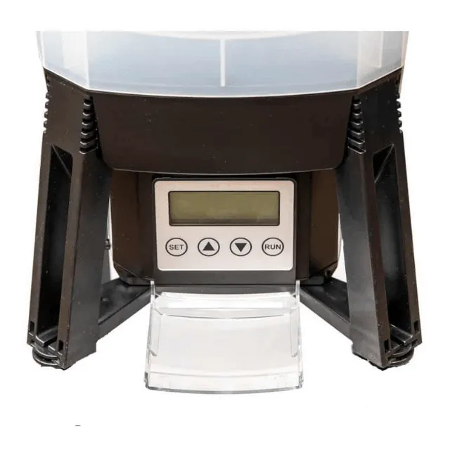 Näsets Ciklidhobby foderautomat solpanel/batteri 6 liter damm
